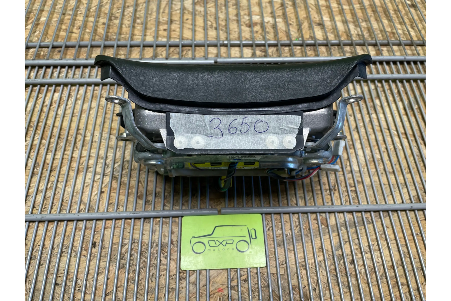 BMW 5 E39 SRS driver airbag - srs airbag