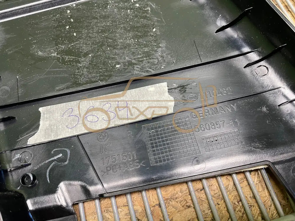 BMW 5 Gran Turismo F07 Right B-Pillar trim cover - b-pillar trim