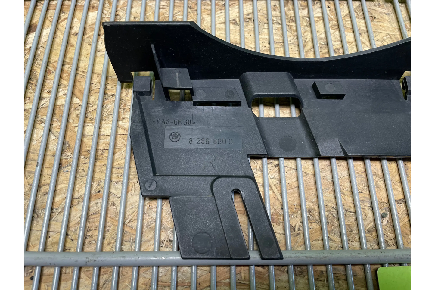 BMW 7 E38 Right headlight bracket - headlight bracket