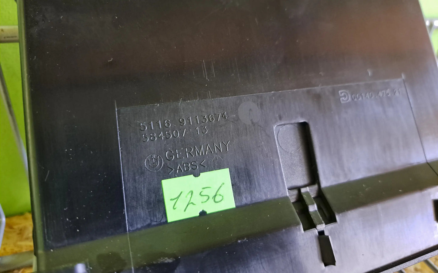 BMW F01 F02 F03 Rear centre console tray