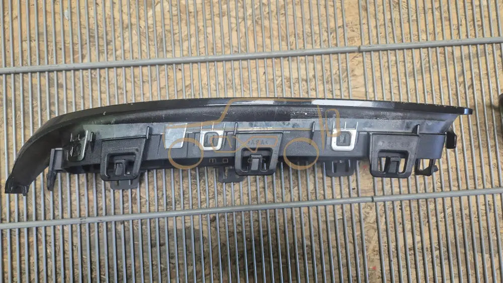 BMW F32 Front bumper centre grille set - bumper grille