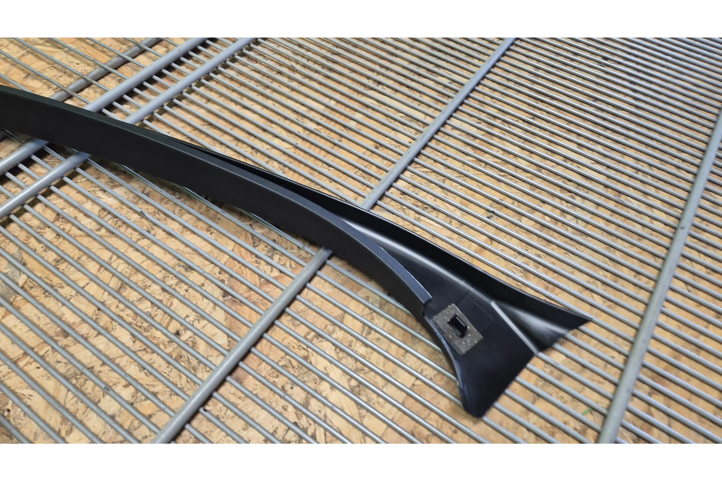 BMW X5 Rear left door window trim - window trim