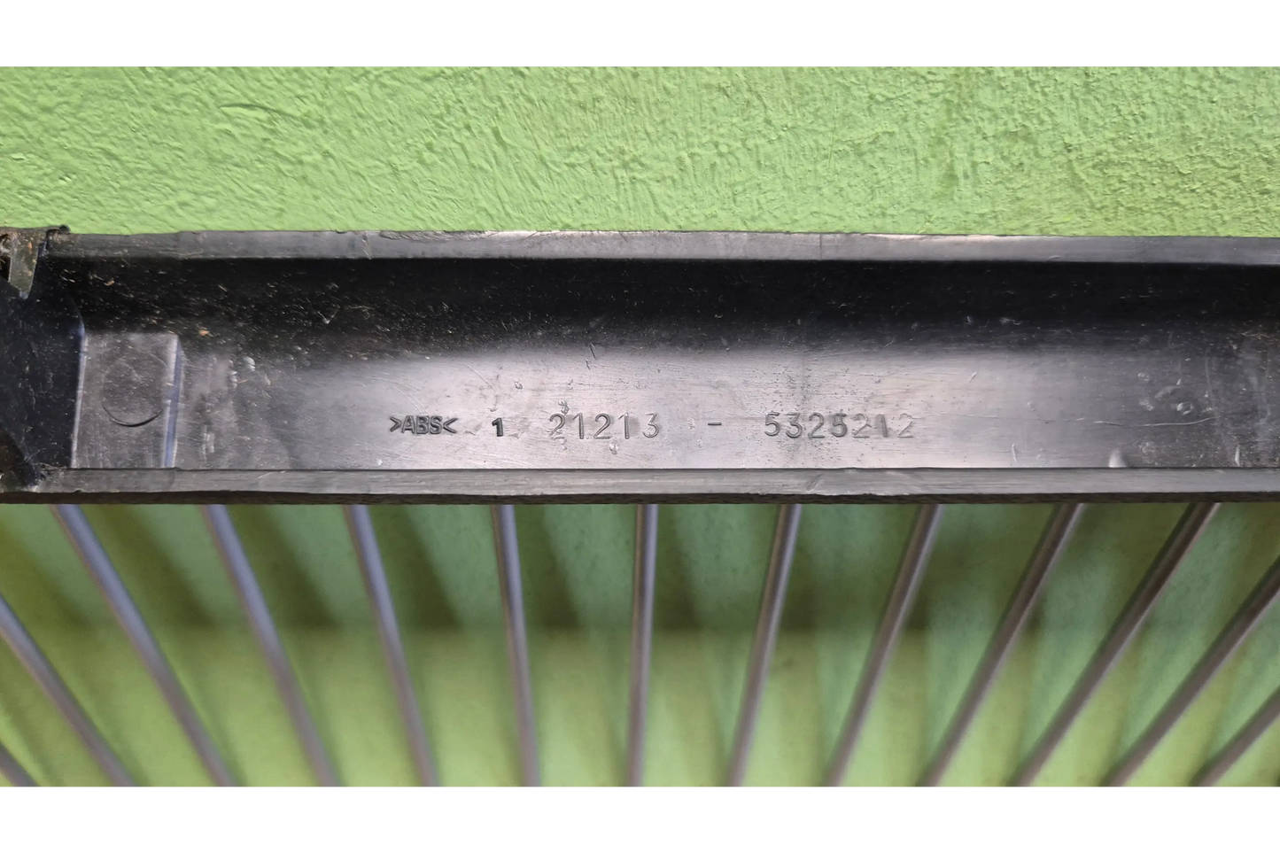 Lada Niva 1.7 Radio console - radio console