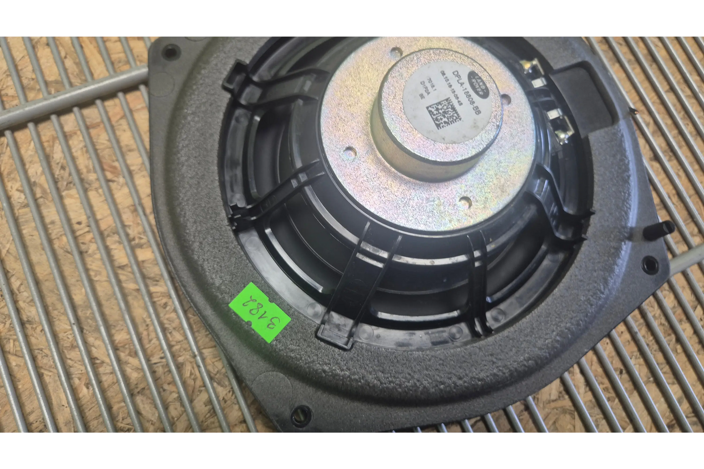 LAND ROVER RANGE ROVER Discovery 5 Front Door Speakers - door speaker