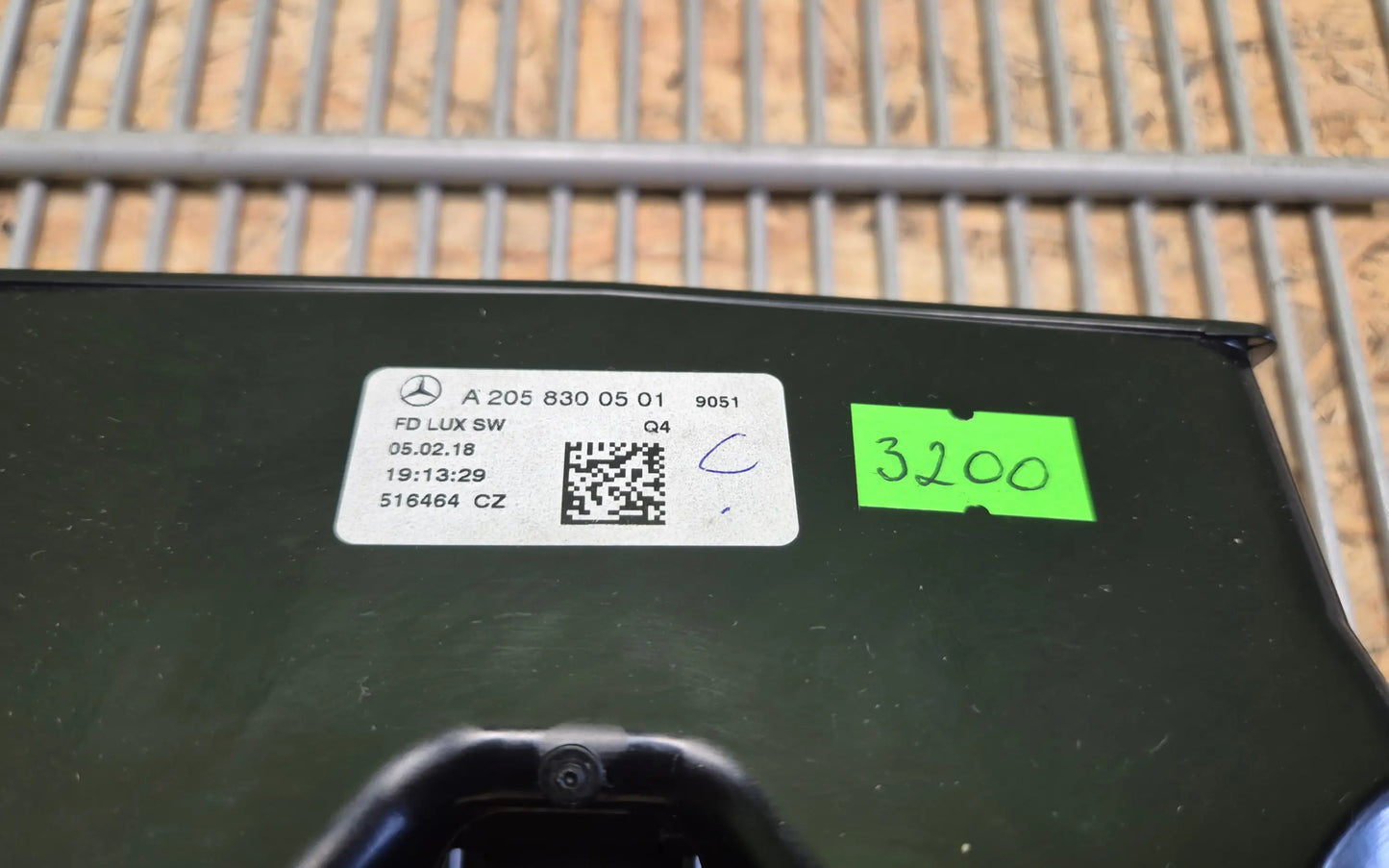 Mercedes-Benz C-Class W205 Center console air vent - air vent