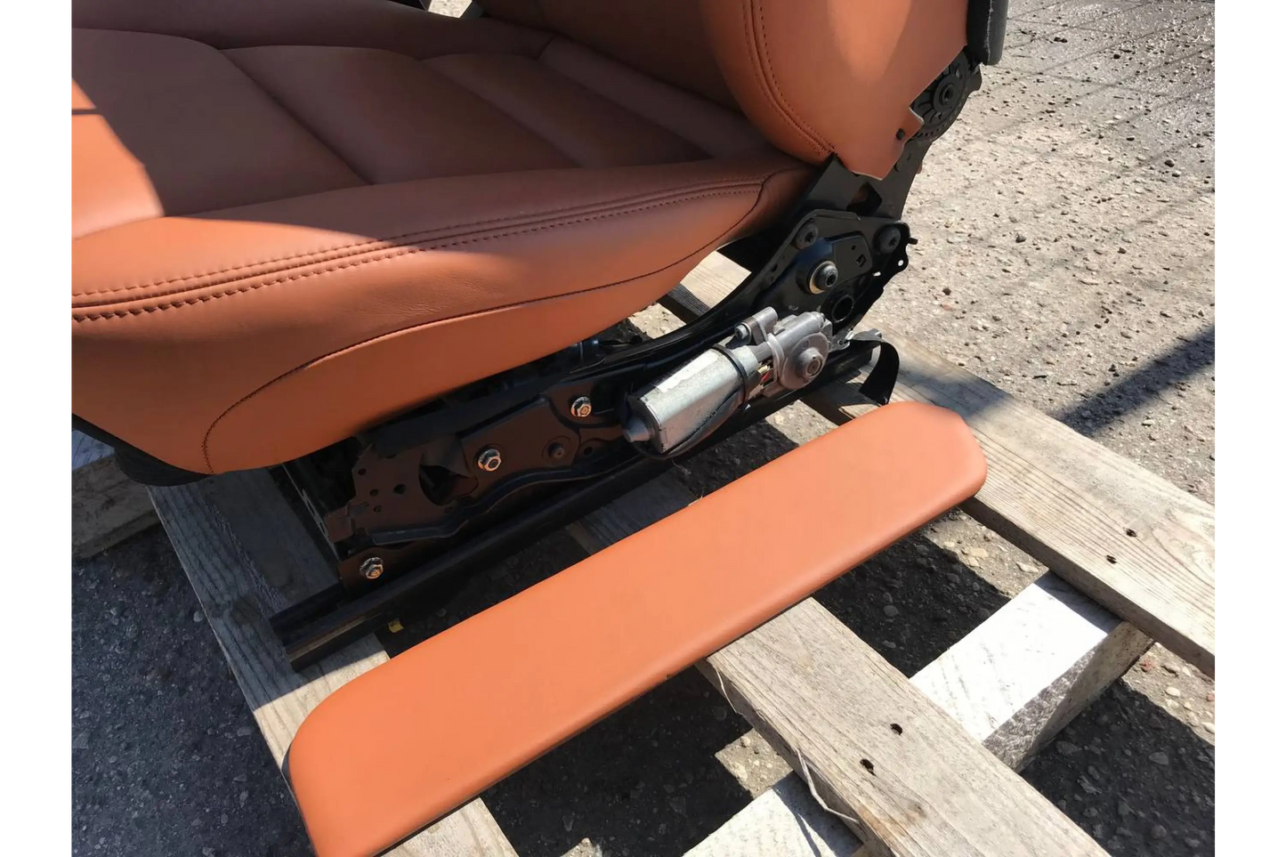 Mercedes-Benz G-Class Classe Leather seats (All Models 2001-2011)