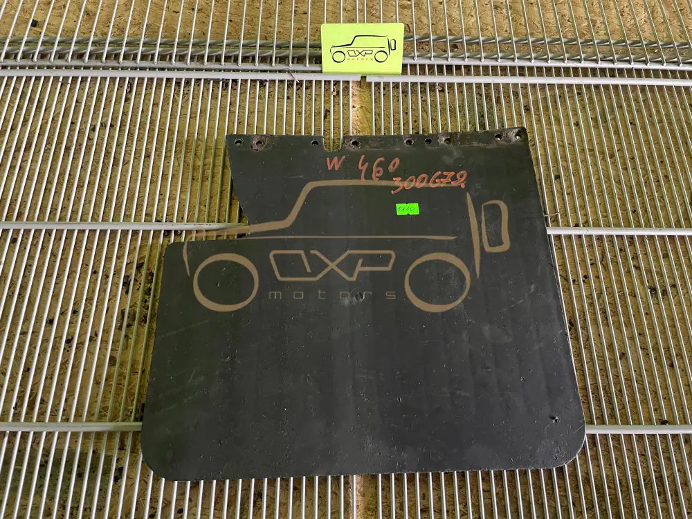 Mercedes-Benz G-Class W460 300G Rear Right Mud Apron