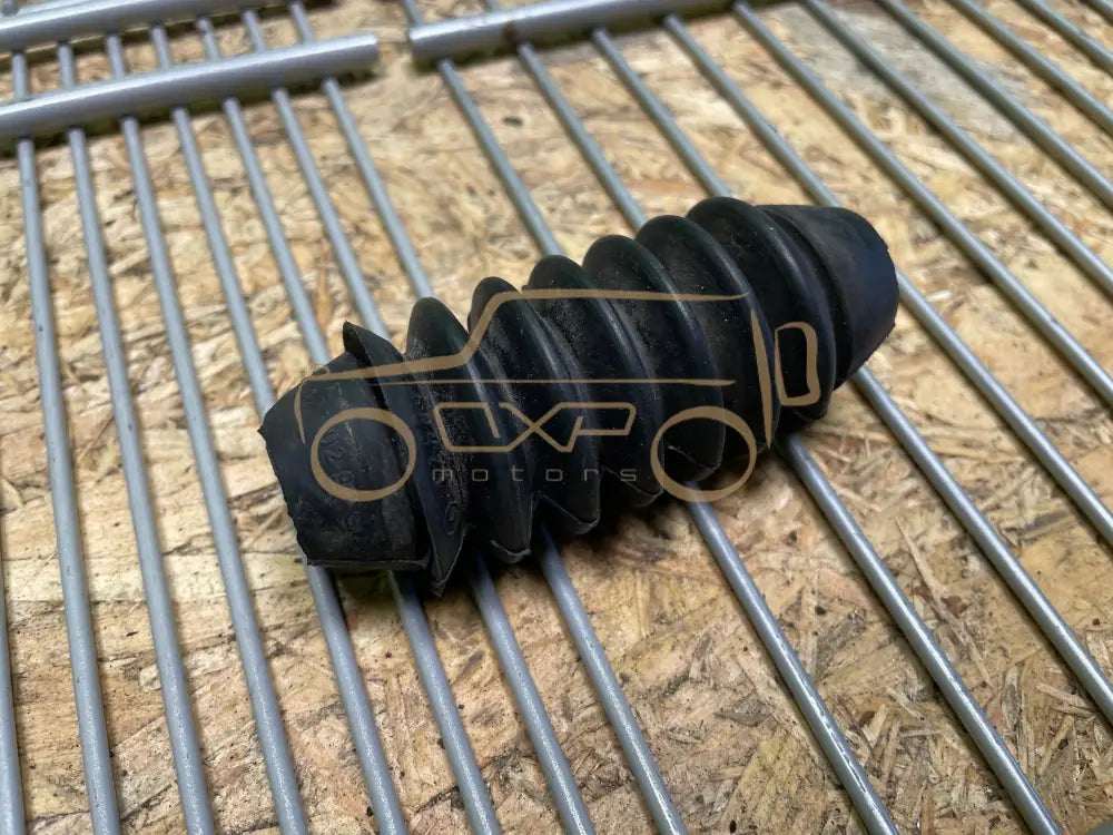 Mercedes-Benz G-Class W460/461 Cable Grommet