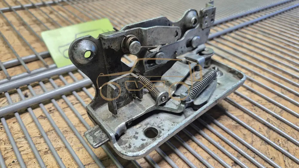 Mercedes-Benz G-Class W460/461 Front Left Door Lock
