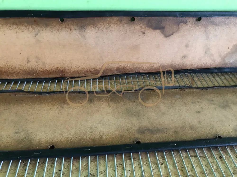 Mercedes-Benz G-Class W460/461 Pillar trim set