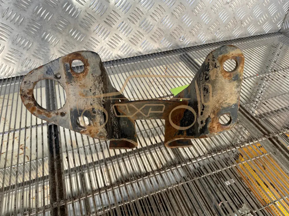 Mercedes-Benz G-Class W460/461 Trailer Coupling