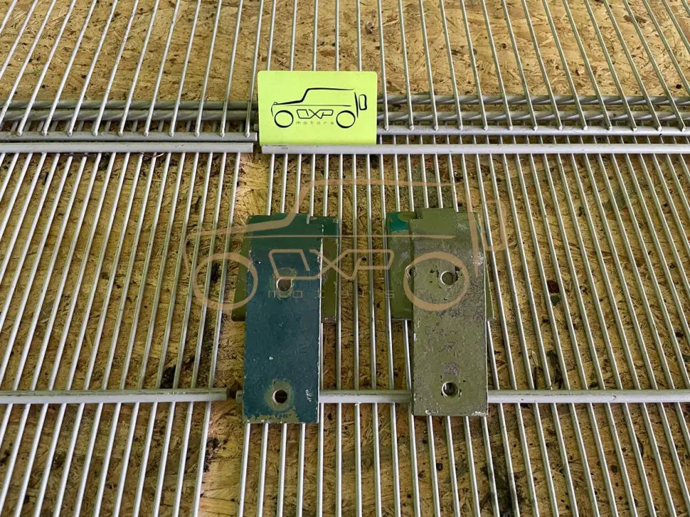 Mercedes-Benz G-Class W460 Bonnet Hinge Set - OXPParts