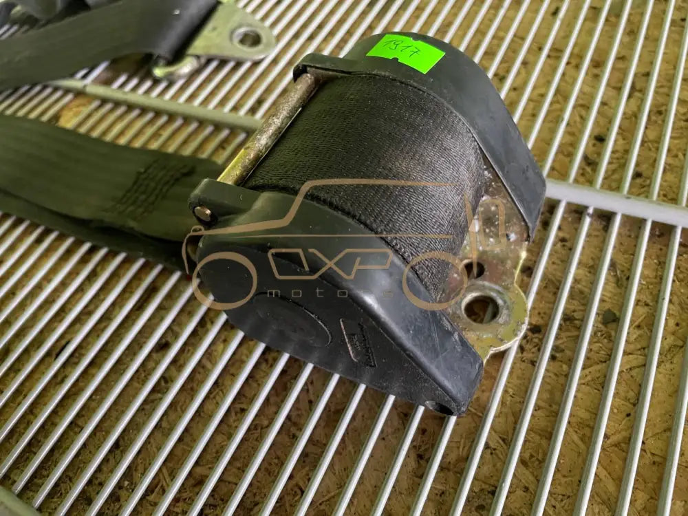 Mercedes-Benz G-Class W460 Front Right Seat Belt