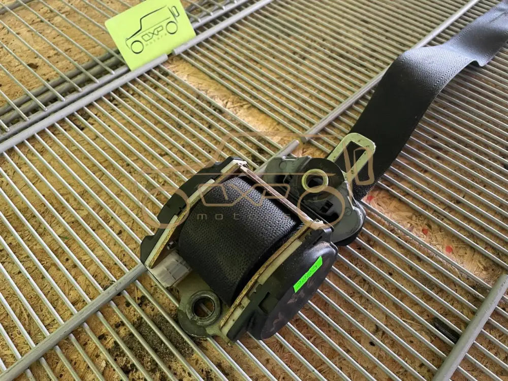 Mercedes-Benz G-Class W460 Rear Right Seat Belt