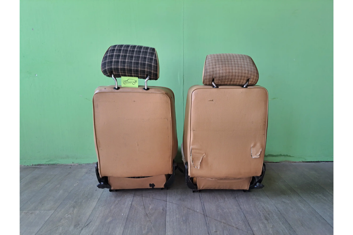 Mercedes-Benz G-Class W460 SWB Seat set