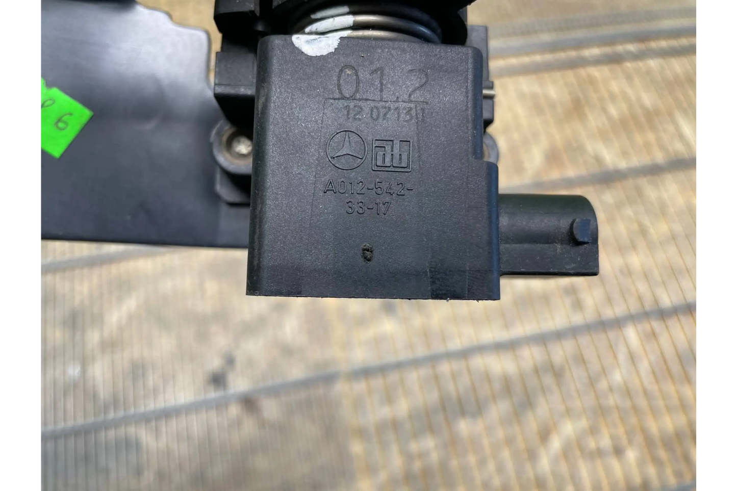 Mercedes-Benz G-Class W463 Accelerator Pedal Sensor
