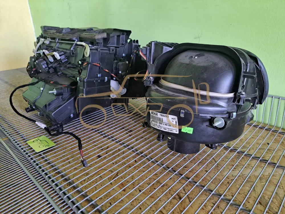 Mercedes-Benz G-Class W463 Air conditioning heater blower