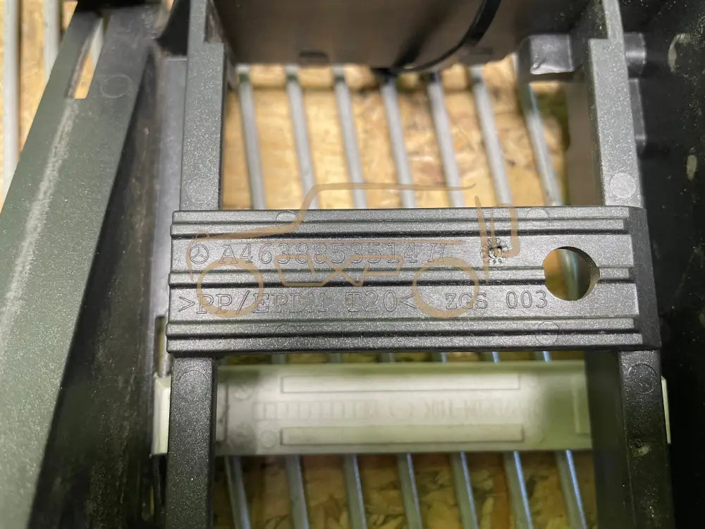 Mercedes-Benz G-Class W463 Blind spot radar mount bracket set - blind spot radar mount bracket