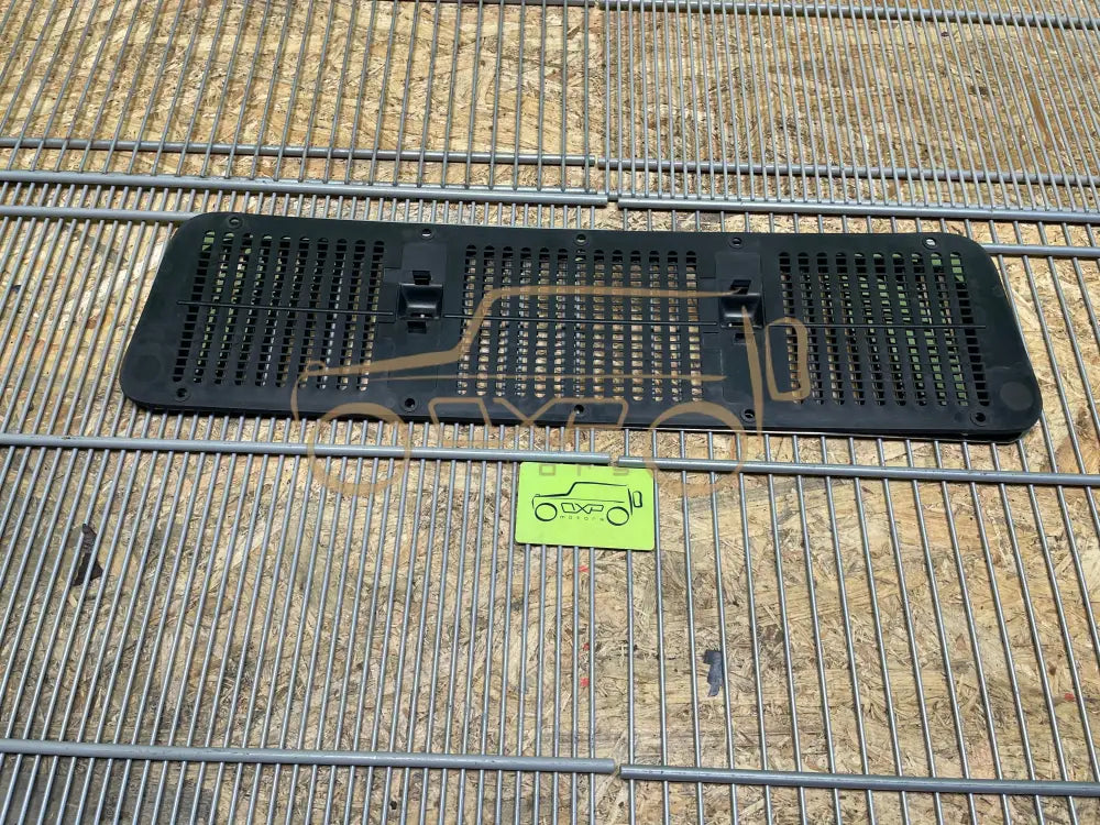 Mercedes-Benz G-Class W463 Bonnet Grille Cover