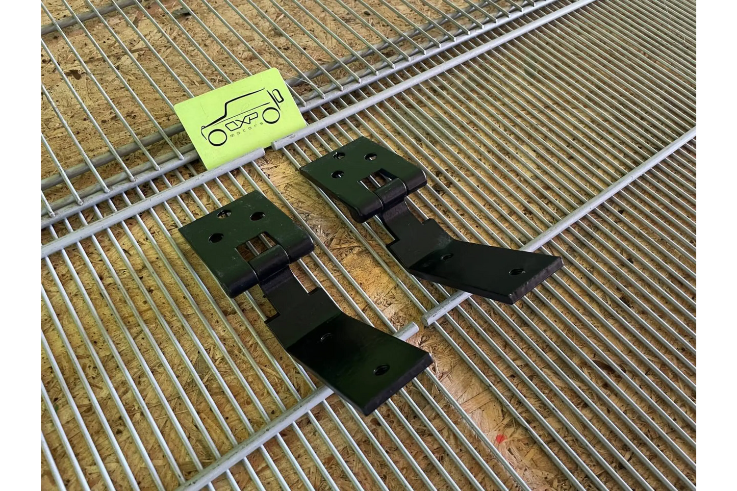Mercedes-Benz G-Class W463 Bonnet Hinge Set