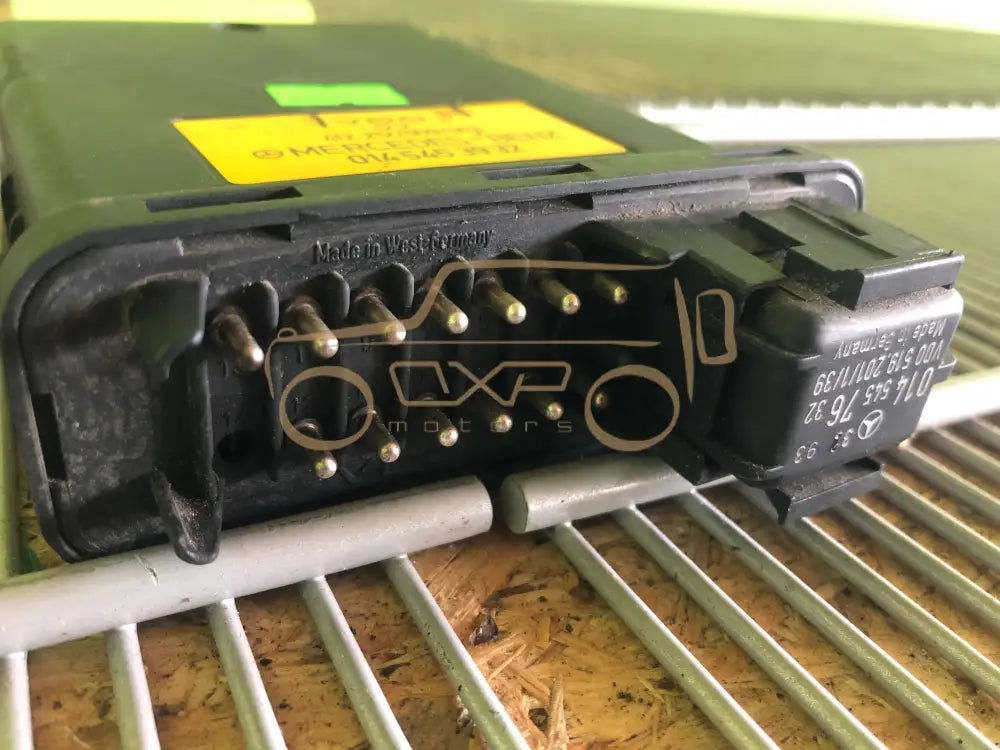 Mercedes-Benz G-Class W463 Cruise control unit