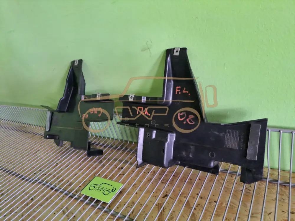 Mercedes-Benz G-Class W463 Door lock seal set