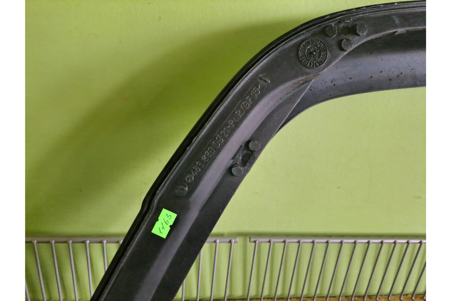 Mercedes-Benz G-Class W463 Fender flare rear left