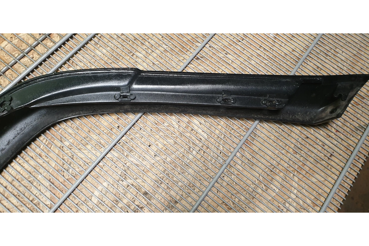 Mercedes-Benz G-Class W463 Fender flare rear left - fender flare
