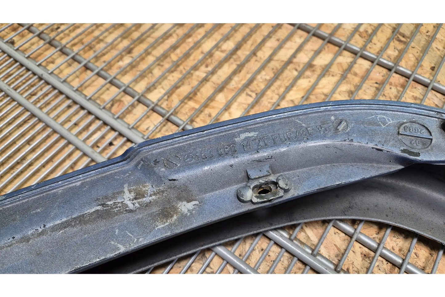 Mercedes-Benz G-Class W463 fender flare right - Fender flare rear