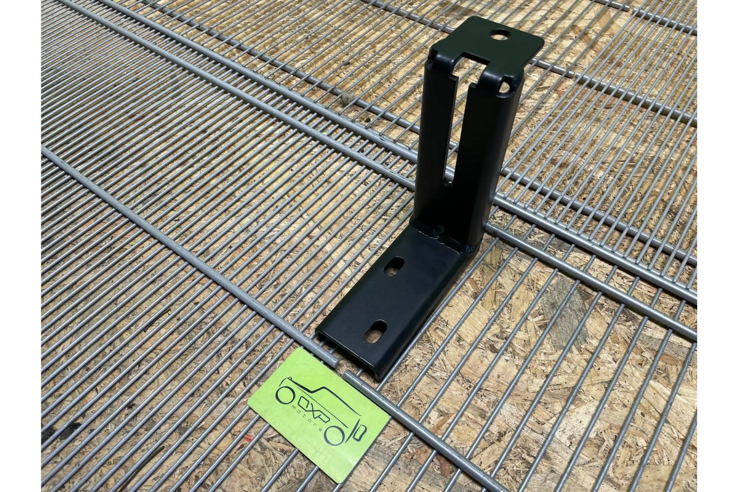 Mercedes-Benz G-Class W463 Footboard Mounting