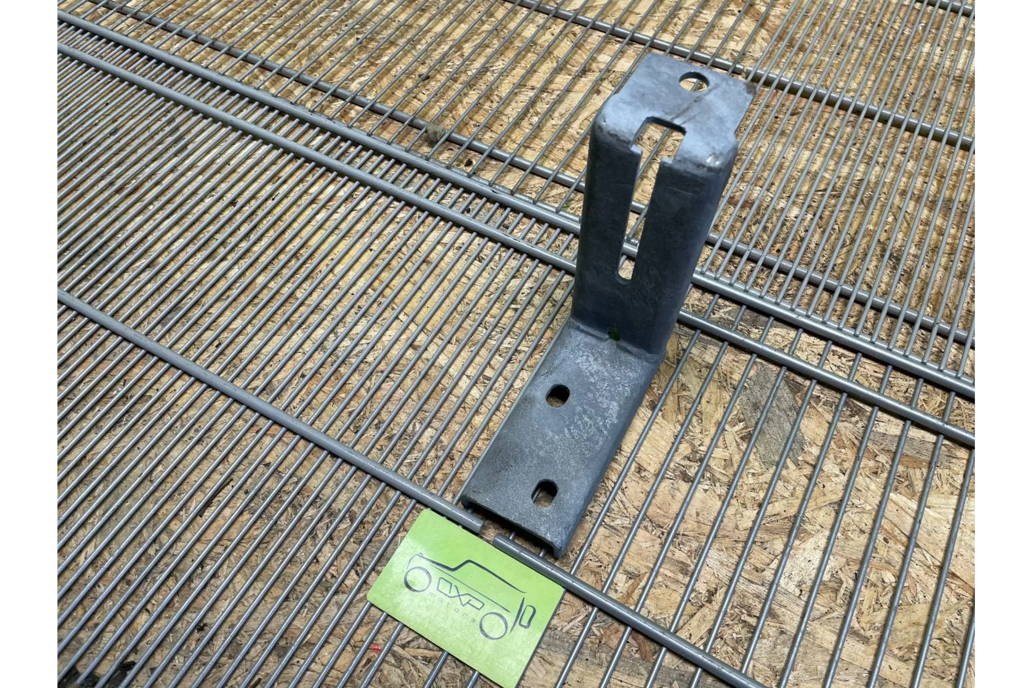 Mercedes-Benz G-Class W463 Footboard Mounting
