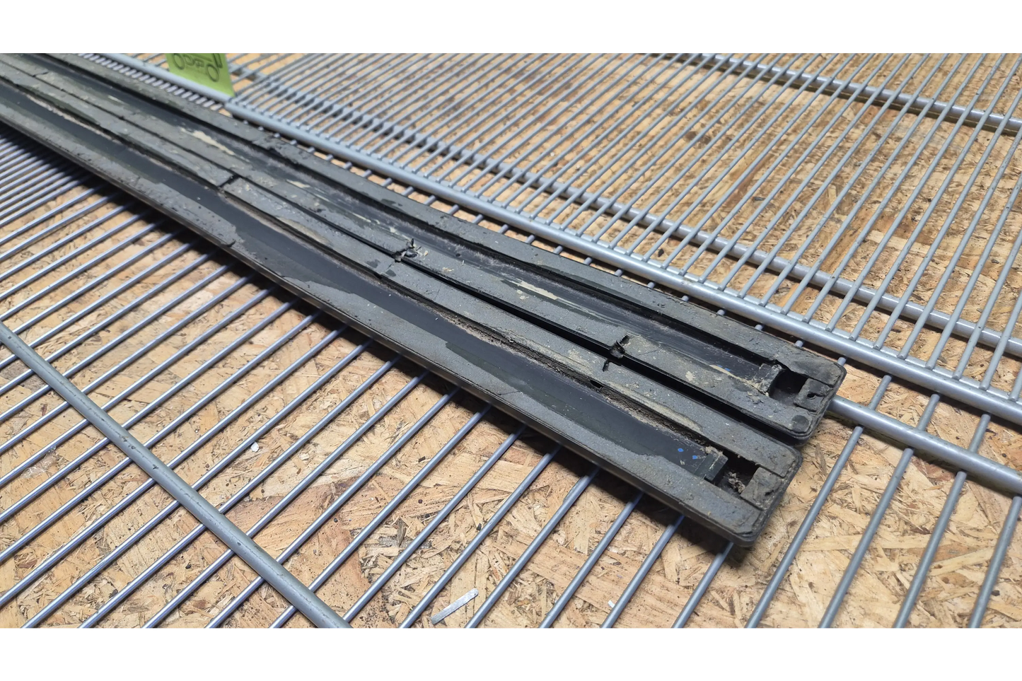 Mercedes-Benz G-Class W463 Front Fender Mouldings