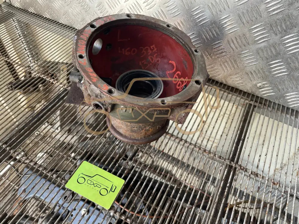 Mercedes-Benz G-Class W463 Front Left Axle Steering Knuckle