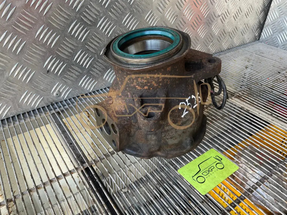 Mercedes-Benz G-Class W463 Front Right Axle Steering Knuckle