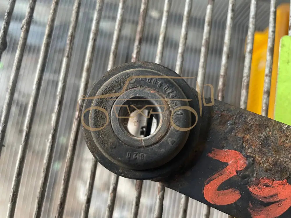 Mercedes-Benz G-Class W463 Front Stabilizer Bar Link Rod Strut