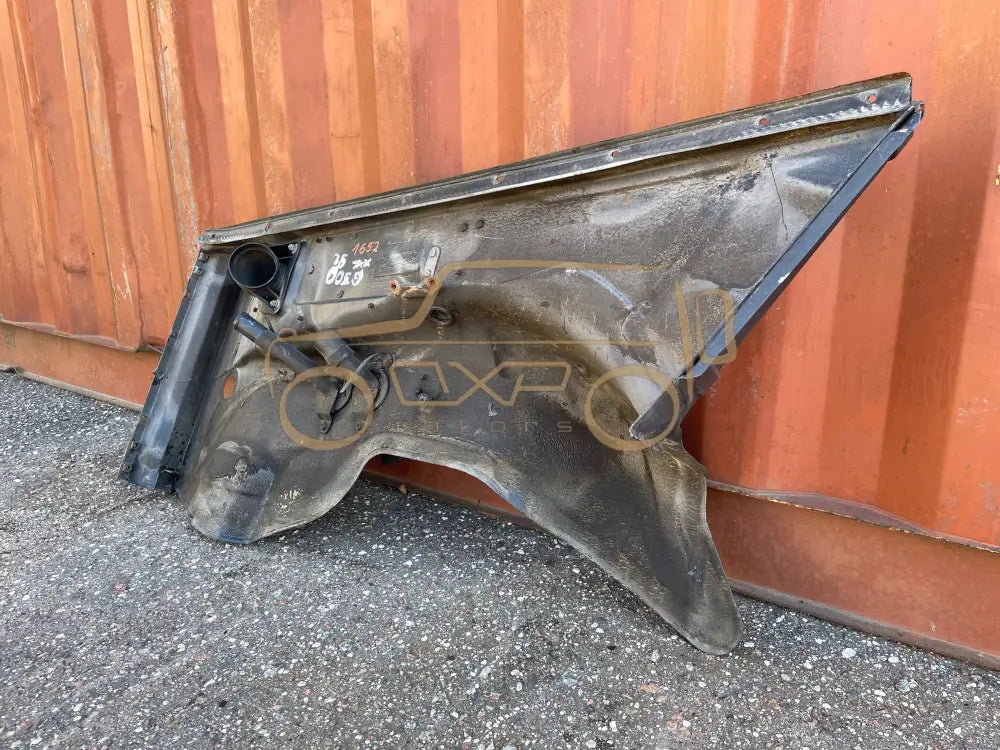Mercedes-Benz G-Class W463 G300 92. Wheelhouse Panel