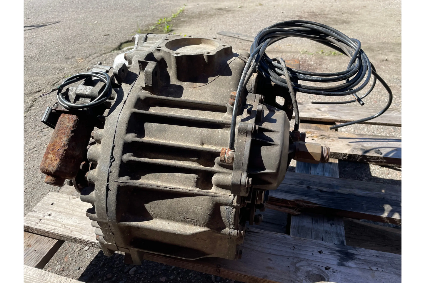 Mercedes-Benz G-Class W463 G350/500 14. Transfer Case