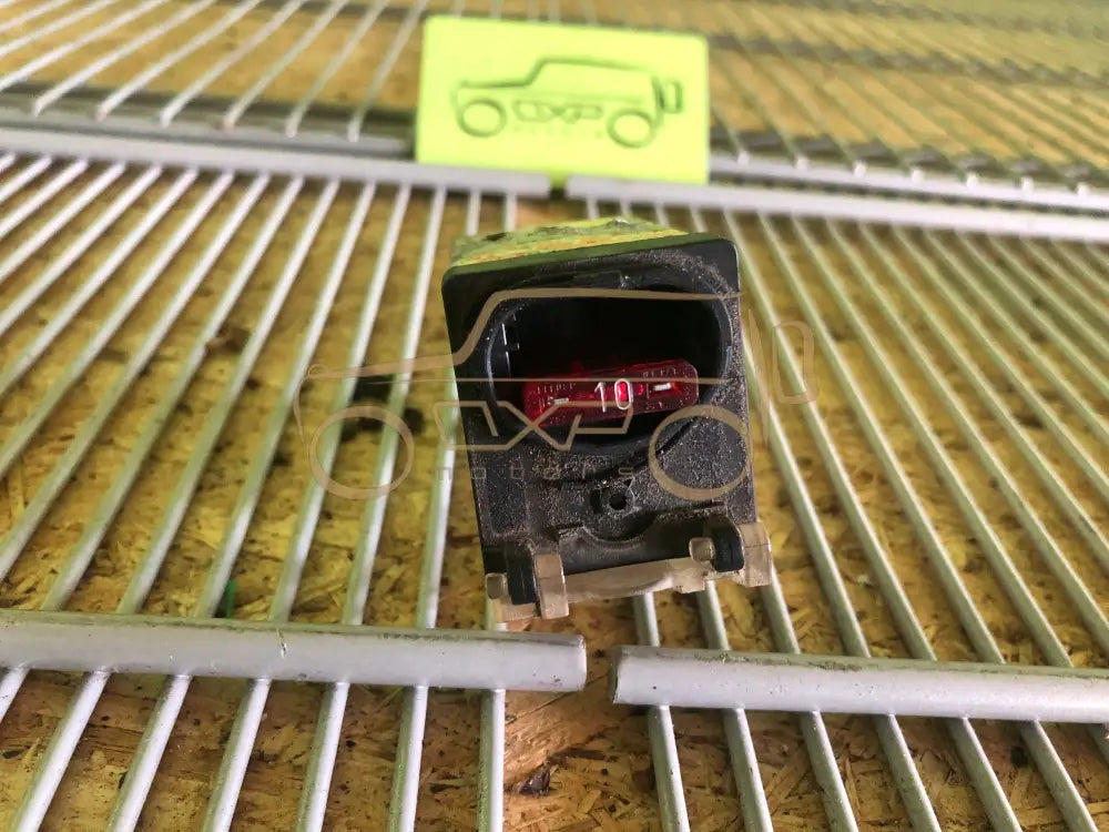 Mercedes-Benz G-Class W463 G350 ABS Relay