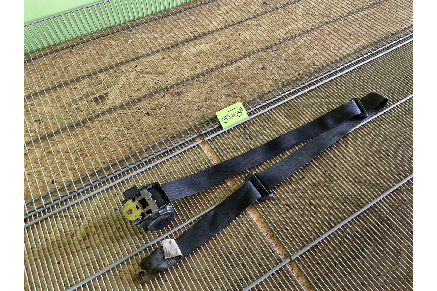 Mercedes-Benz G-Class W463 G350 Front Right Seat Belt