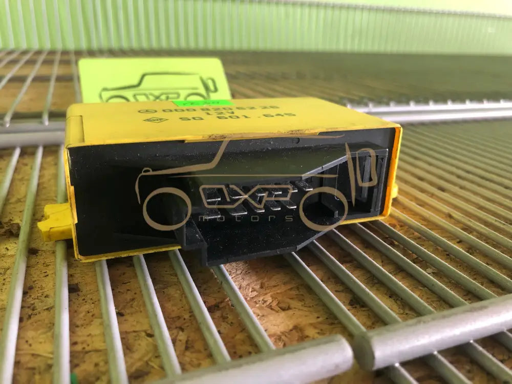 Mercedes-Benz G-Class W463 G350 Seat heating control unit