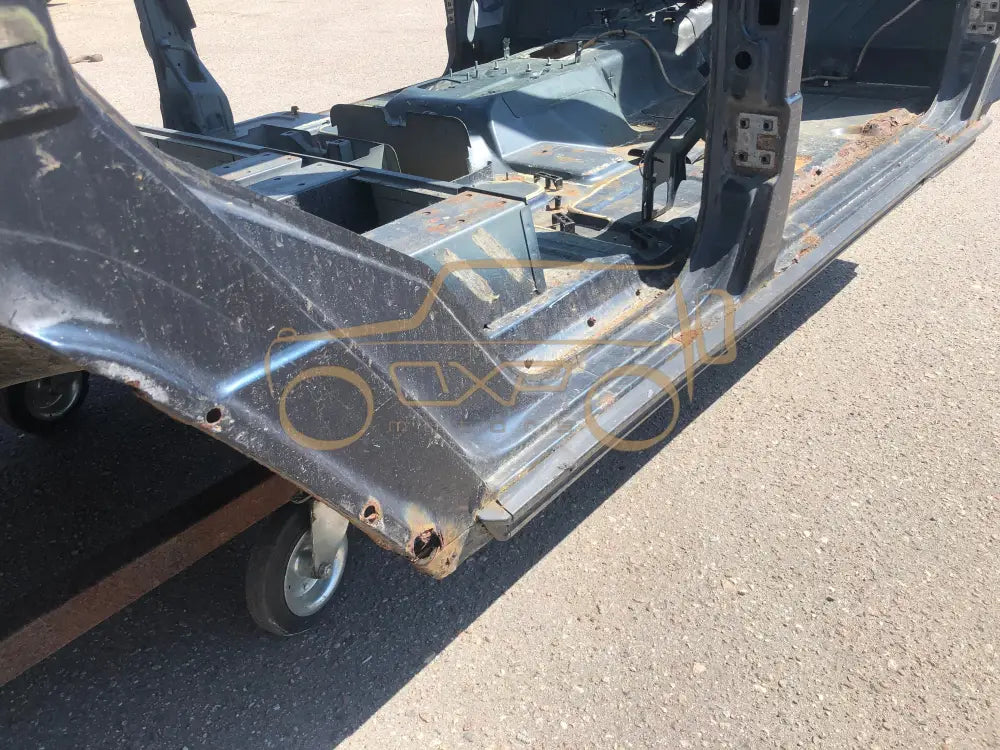 Mercedes-Benz G-Class W463 G400 01 Body shell