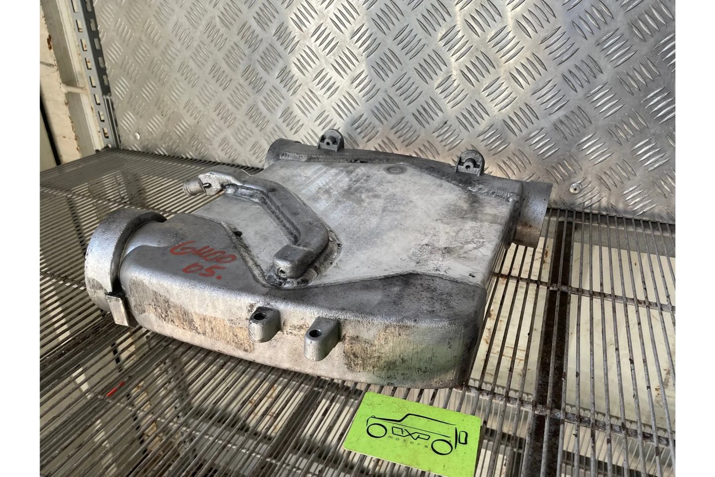 Mercedes-Benz G-Class W463 G400 05. Intercooler
