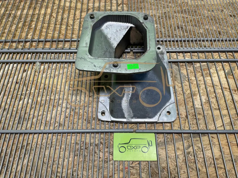 Mercedes-Benz G-Class W463 Gearbox Mounting Bracket
