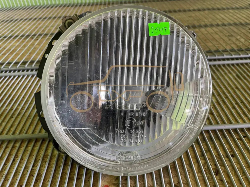 Mercedes-Benz G-Class W463 Headlight