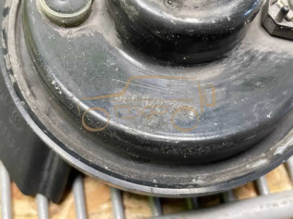 Mercedes-Benz G-Class W463 Horn Signal