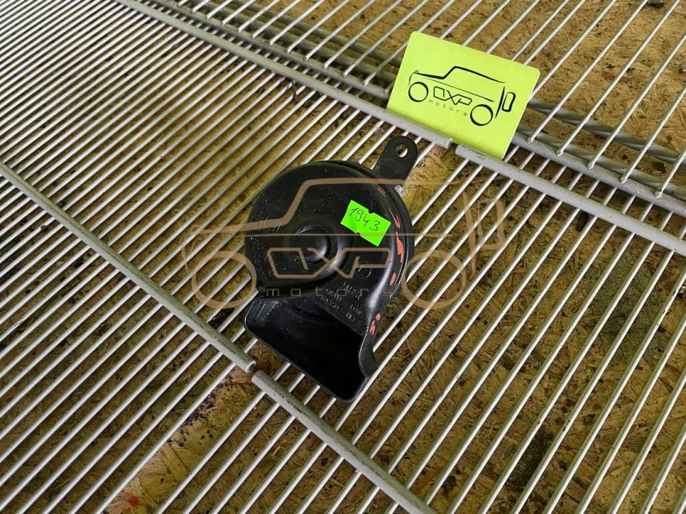 Mercedes-Benz G-Class W463 Horn Signal