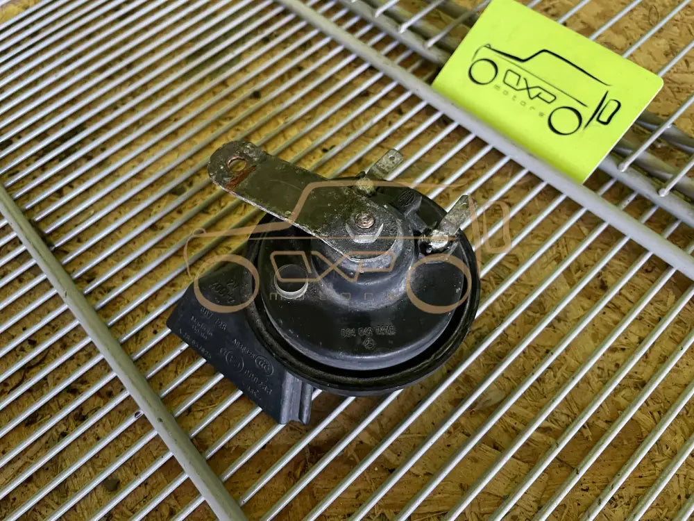 Mercedes-Benz G-Class W463 Horn signal