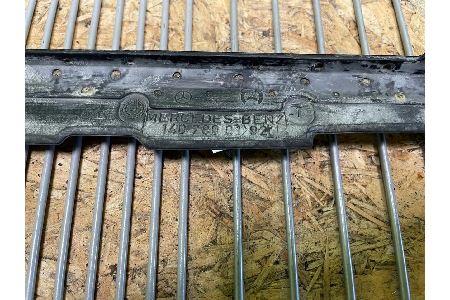 Mercedes-Benz G-Class W463 Left Sunroof Seal