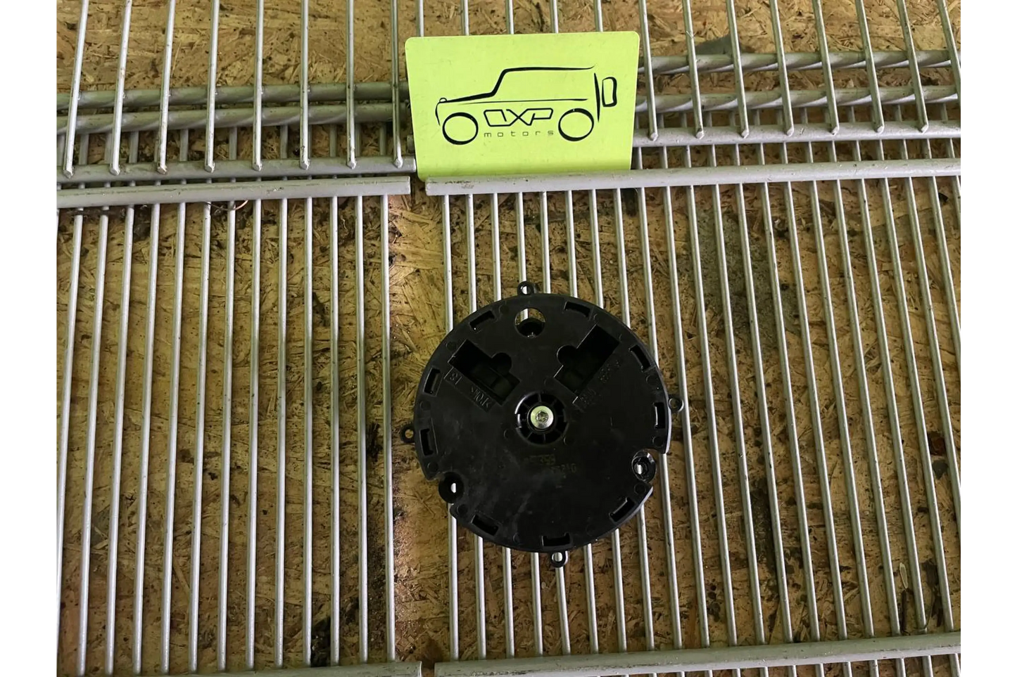 Mercedes-Benz G-Class W463 Mirror Motor with Memory