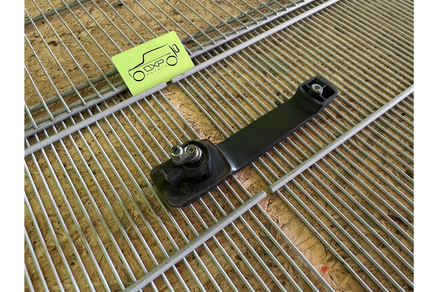Mercedes-Benz G-Class W463 Outside Door Handle Front Left